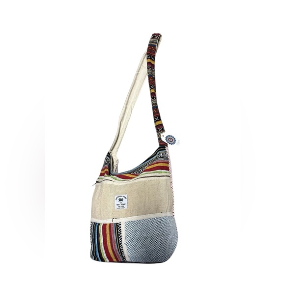 Accessories - Sacred Threads Colorful Striped Shoulder Bag. LG/GR/GR01